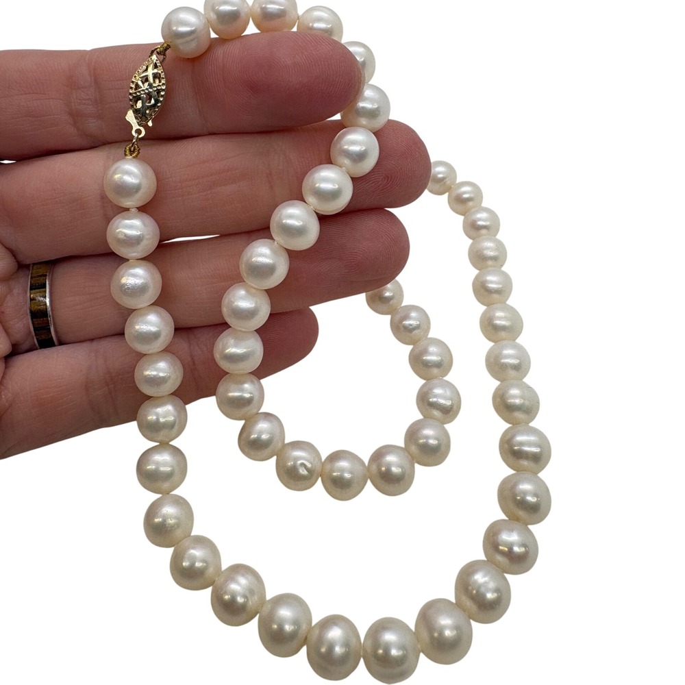 Vintage Pearl Necklace 14K Yellow Gold Clasp 18 Inch 8mm Cultured Pearls CP 14K